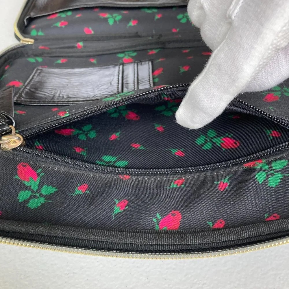 Betsey Johnson Zippered Padded Tablet Travel Case
